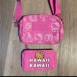 Aloha Collection x Sanrio Hello Kitty Le Tour Bag +
Mini Pouch set